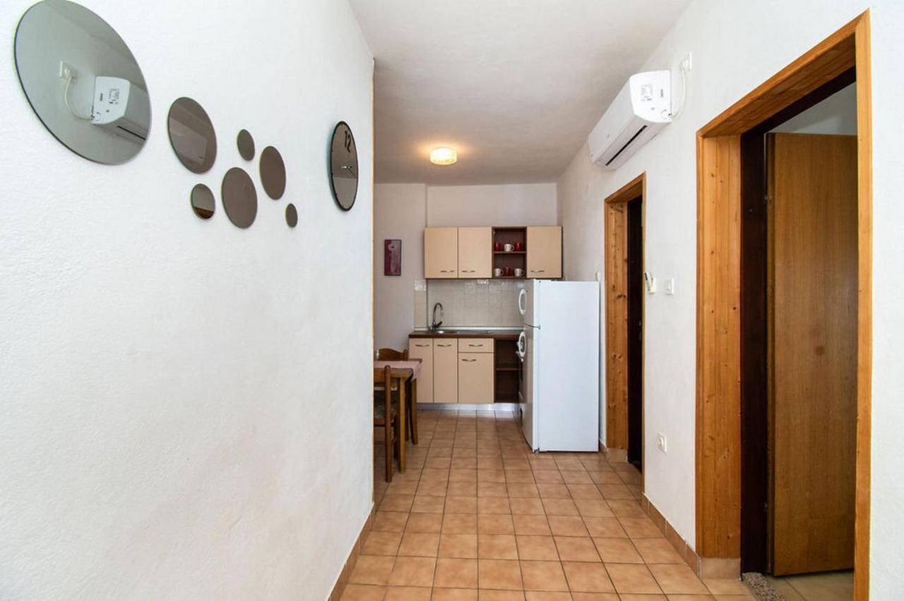 Apartments Crljenko Povljana Εξωτερικό φωτογραφία
