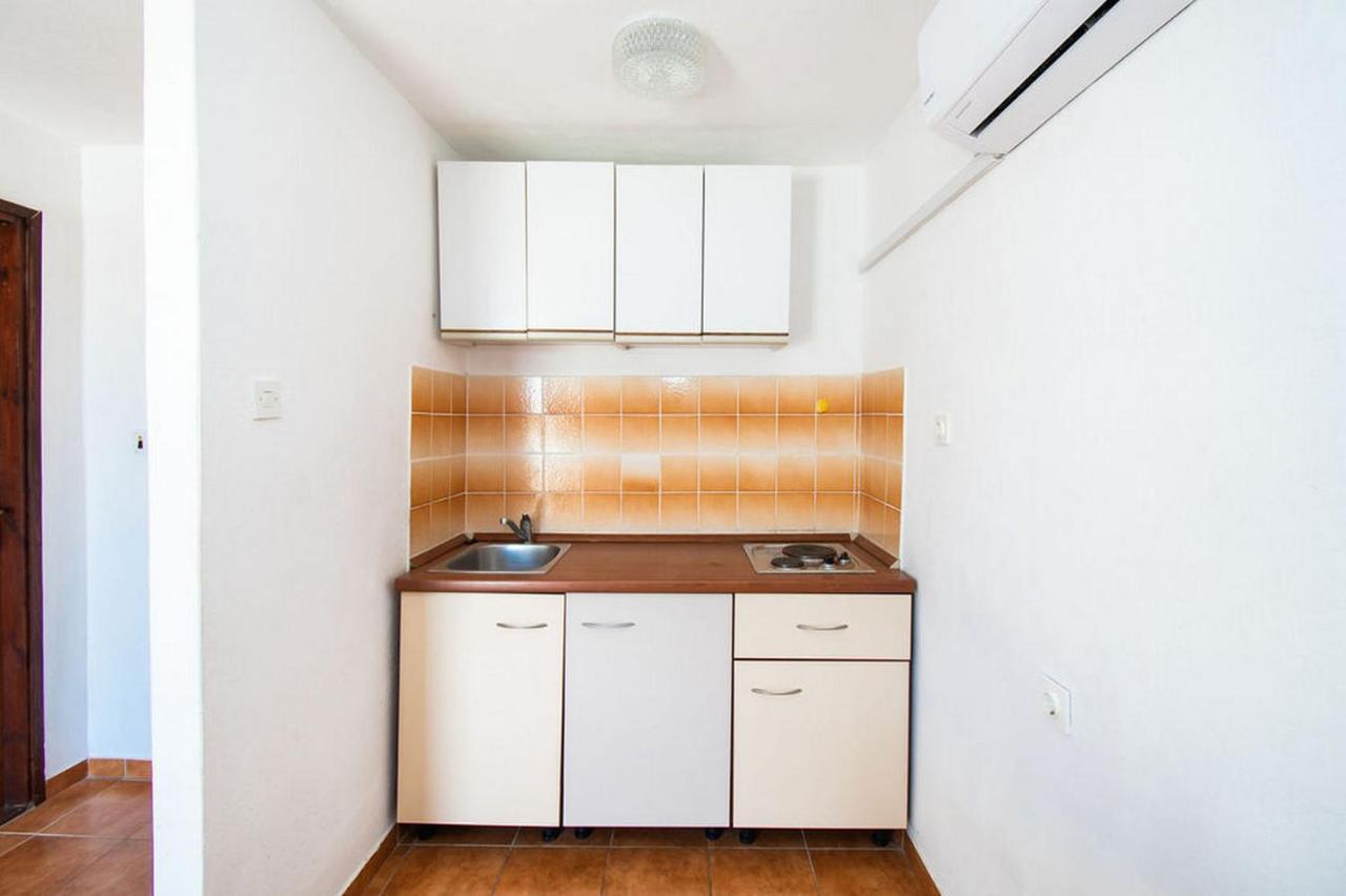 Apartments Crljenko Povljana Εξωτερικό φωτογραφία