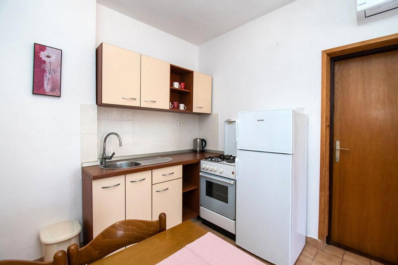 Apartments Crljenko Povljana Εξωτερικό φωτογραφία
