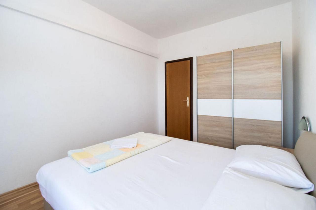 Apartments Crljenko Povljana Εξωτερικό φωτογραφία