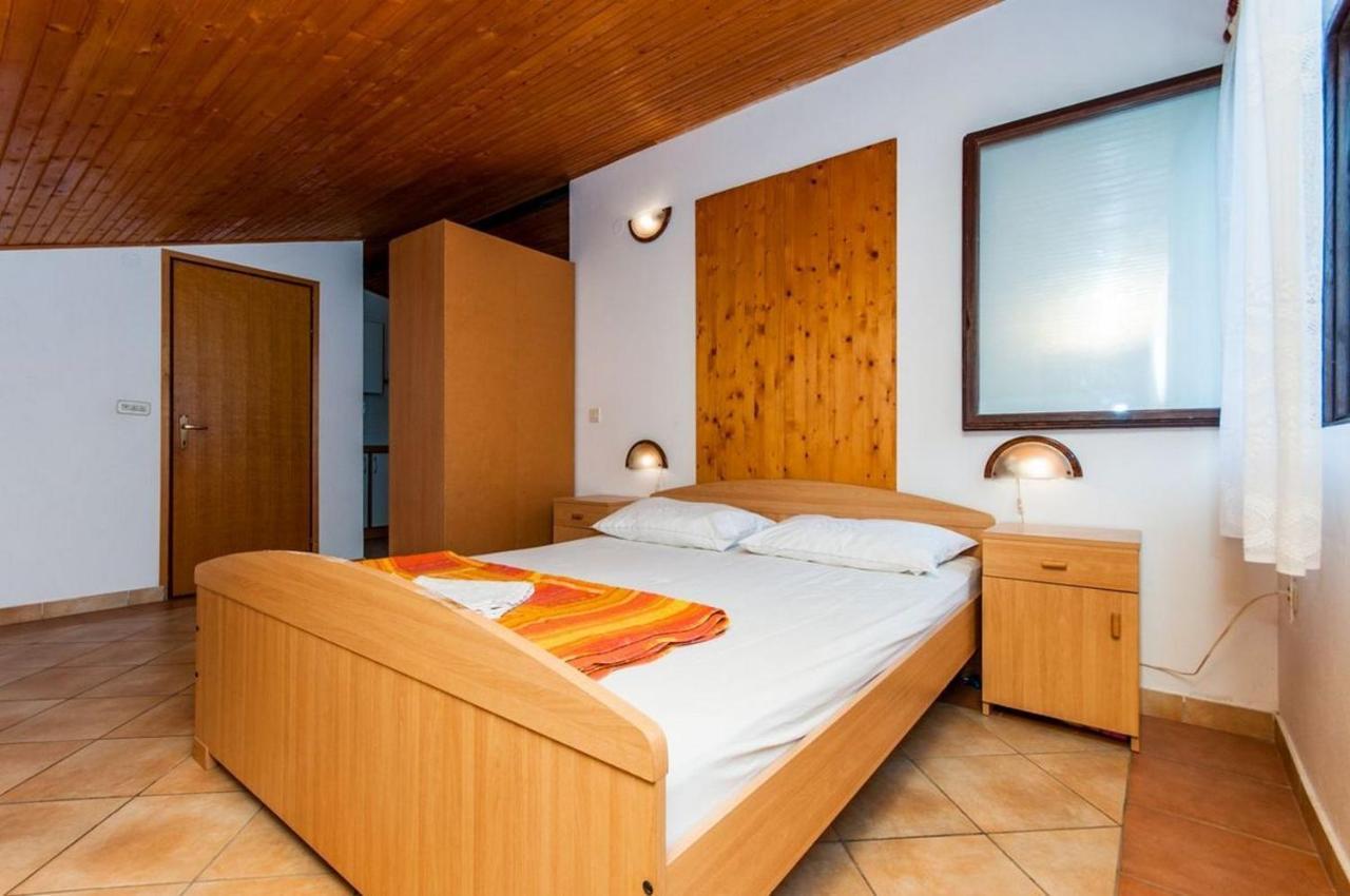 Apartments Crljenko Povljana Εξωτερικό φωτογραφία