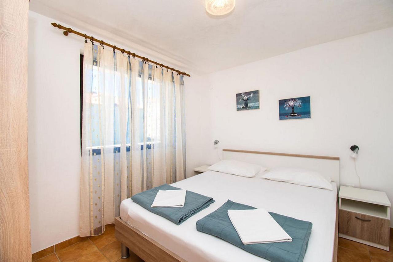 Apartments Crljenko Povljana Εξωτερικό φωτογραφία