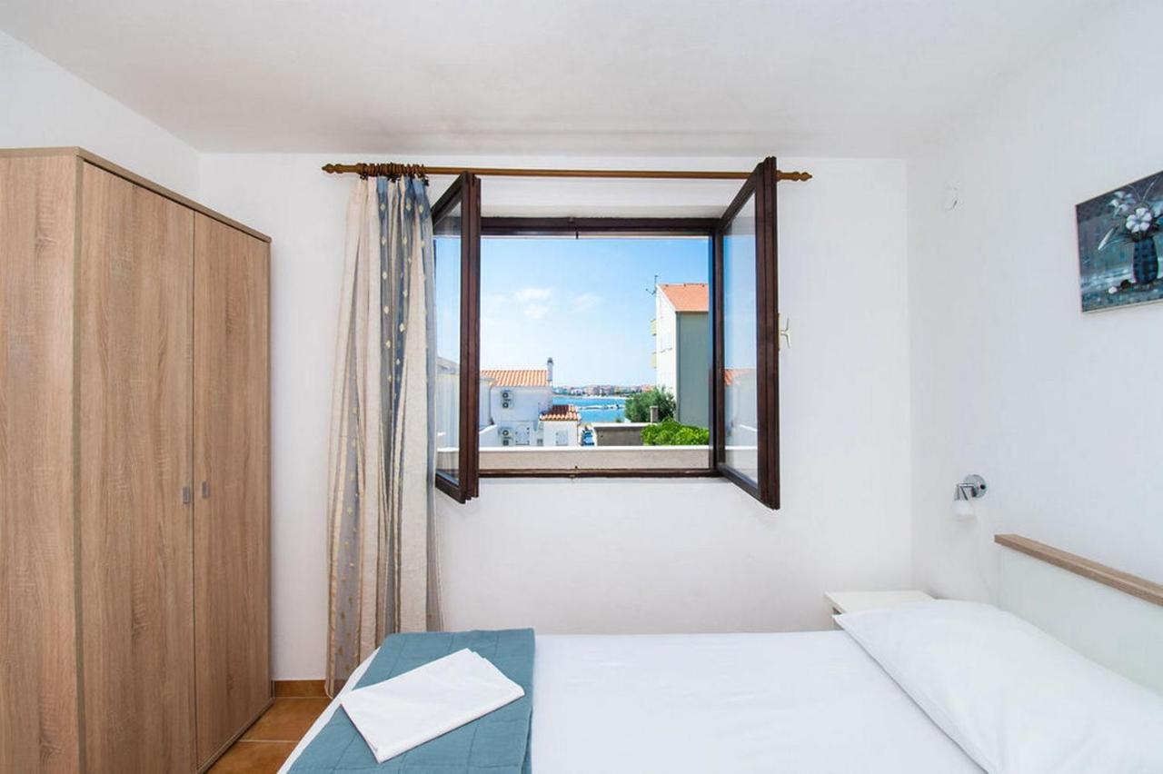 Apartments Crljenko Povljana Εξωτερικό φωτογραφία
