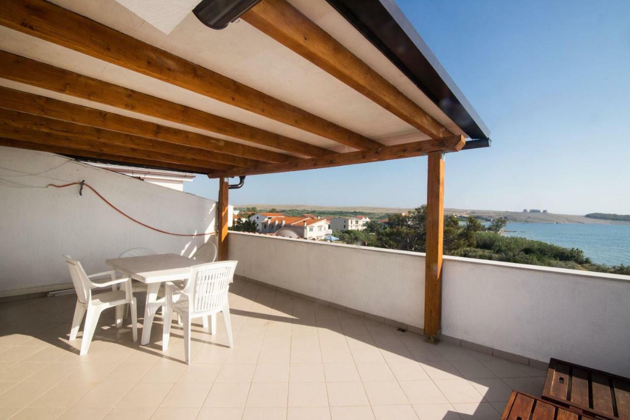 Apartments Crljenko Povljana Εξωτερικό φωτογραφία